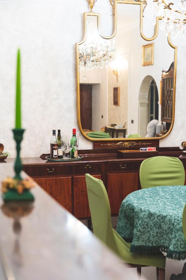 Deluxe Apartment With Garden In Vomero Naples Extérieur photo