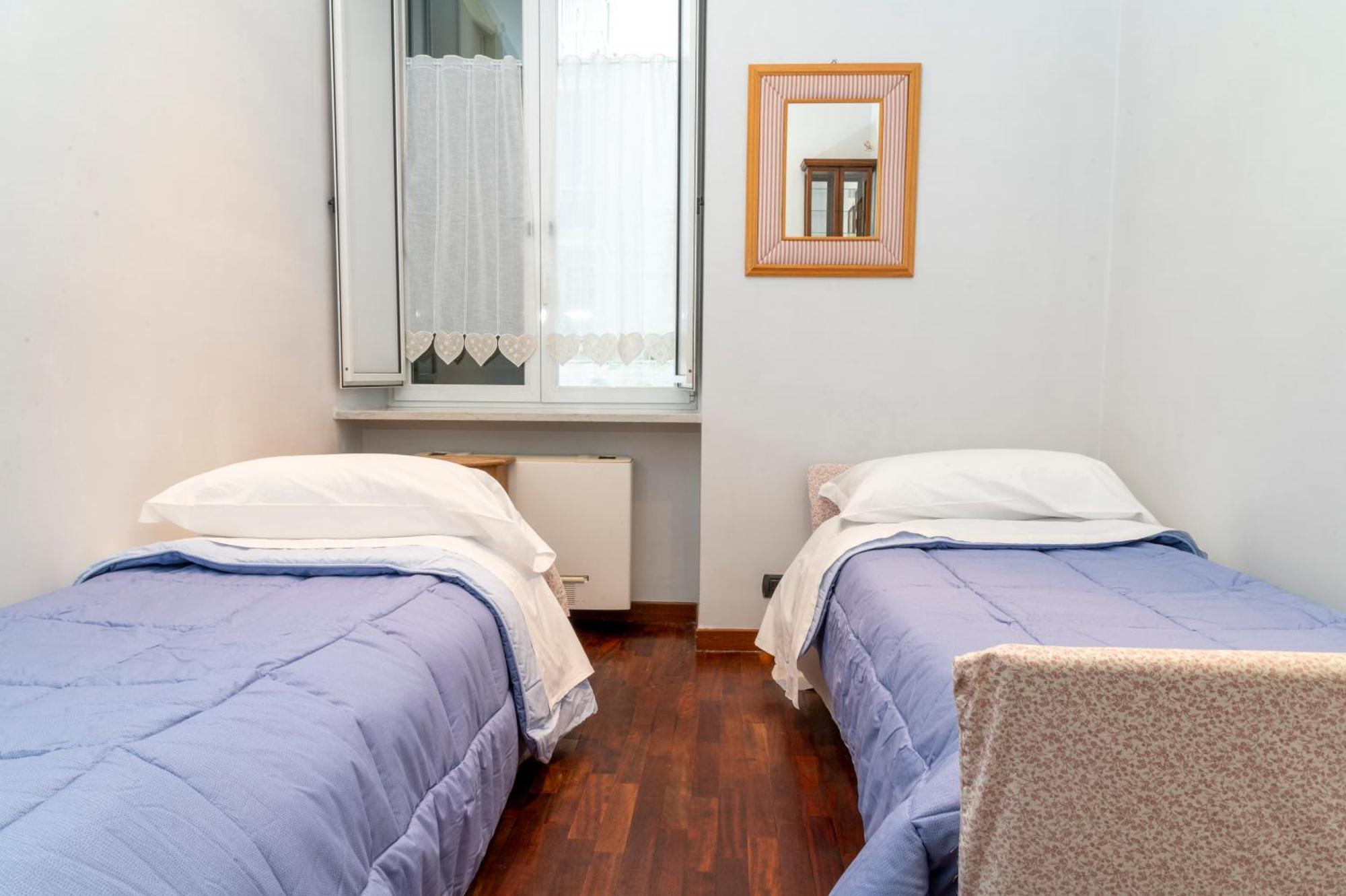 Deluxe Apartment With Garden In Vomero Naples Extérieur photo